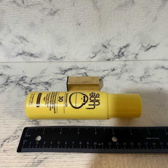 Sun Bum Sunscreen Oil SPF 30 with Coconut Oil Full Size - Picture 8 of 9